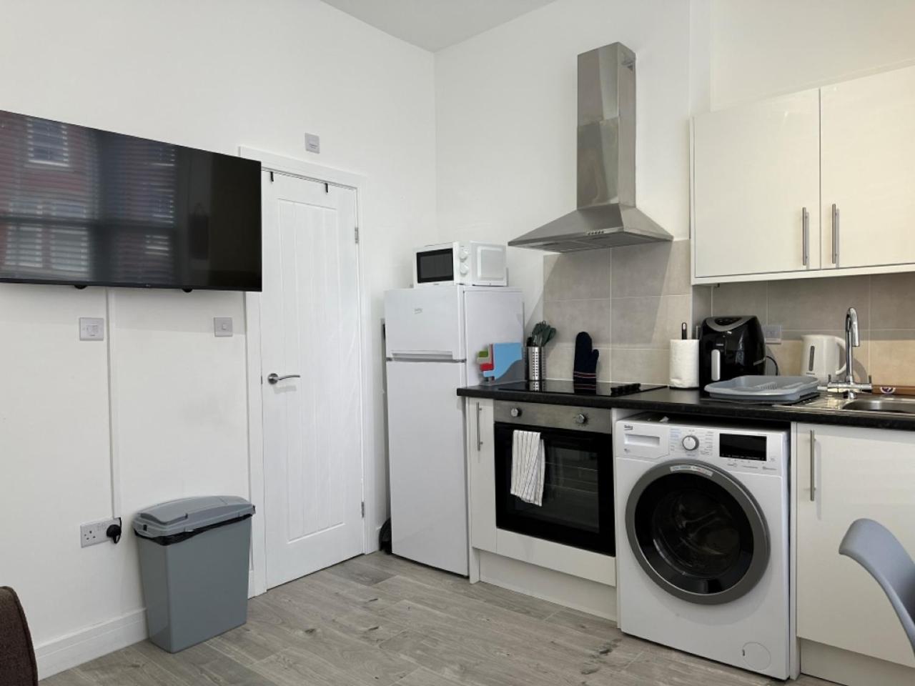 Studio Flat 2A Central Колвин Бэй Экстерьер фото